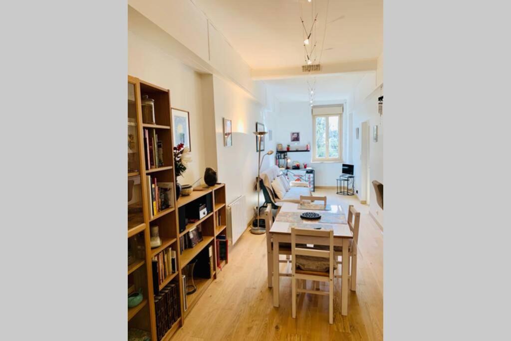 Ferienwohnung Le Petit Blanc - Vue Sur Le Square Des Lions Beaune  Exterior foto